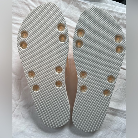 Womens Old Navy Slip On Sandals Size 10 - Picture 3 of 5